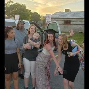 Meet your Posher, Delia